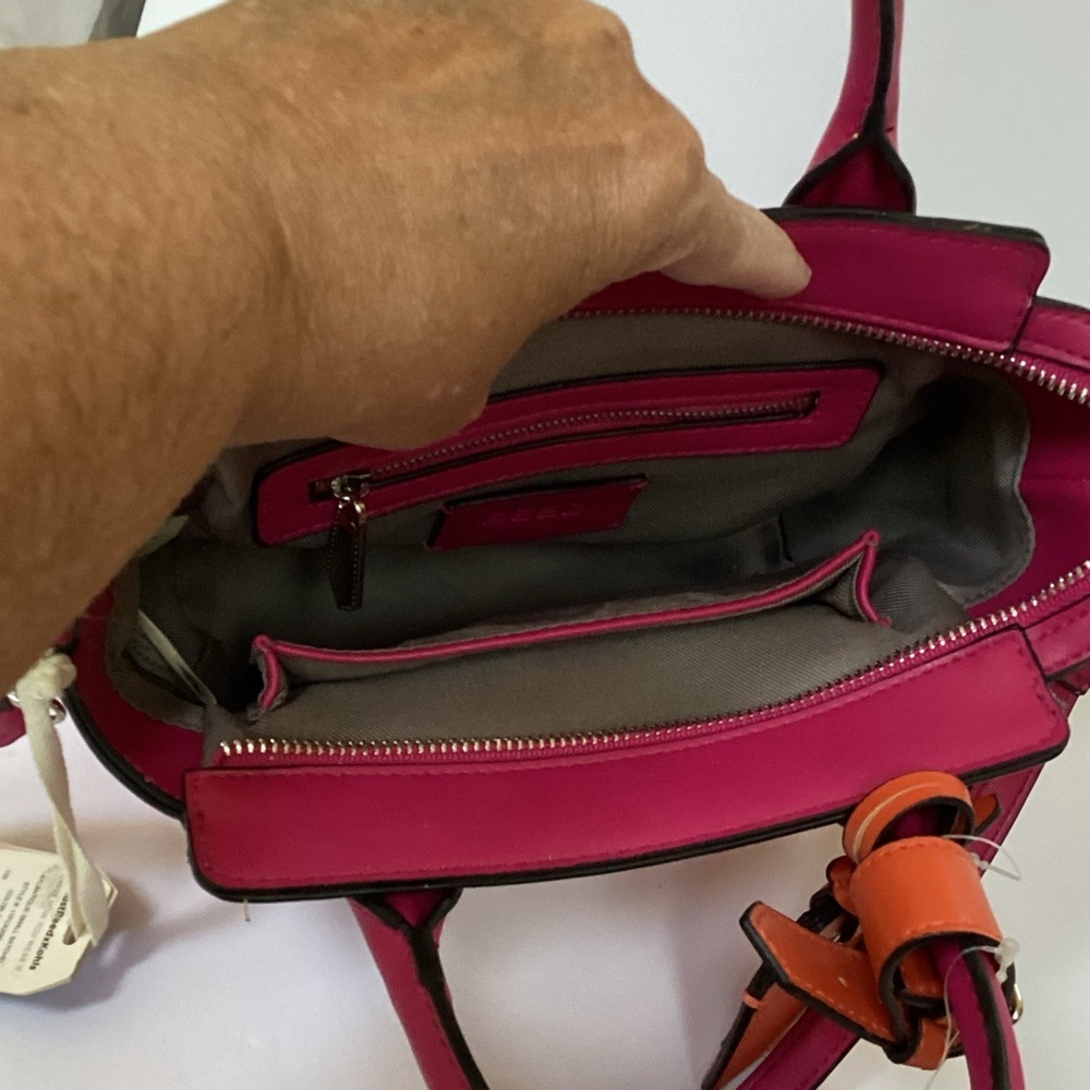 NWT REED special edition small Satchel/ crossbody. Vegan,  Fuschia and orange. - Picture 11 of 13